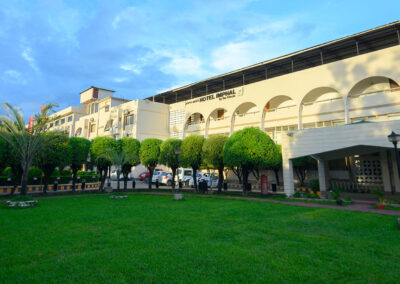 Hotel Imphal Front